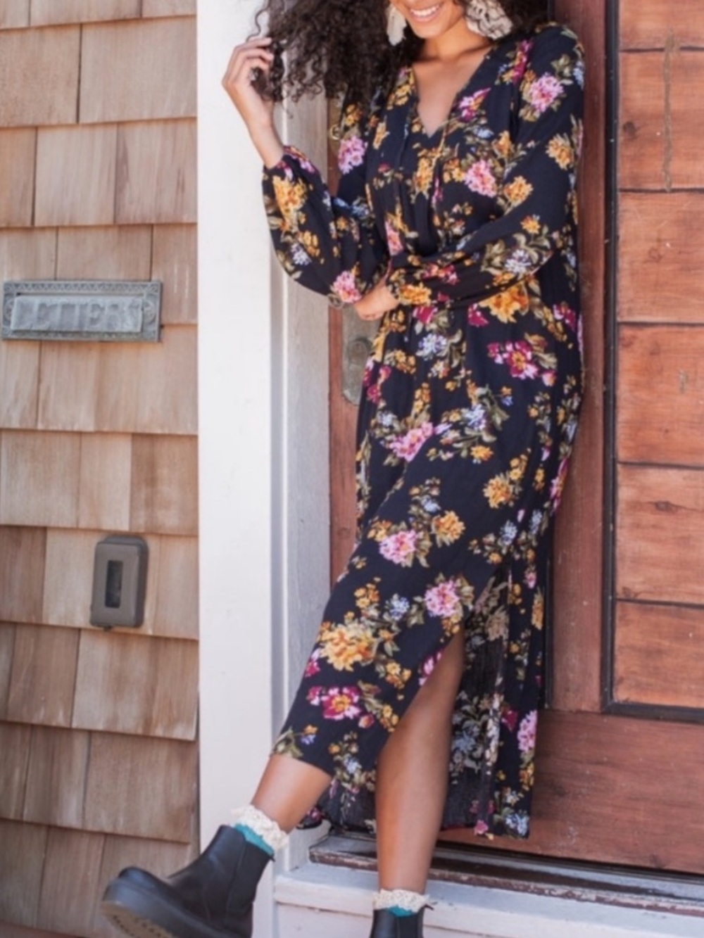Natural Life Small NWT Black Floral Midi Maxi Rowan Dress Side Slits Rayon